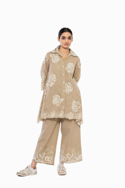 Natural thread embroidered handloom cotton top