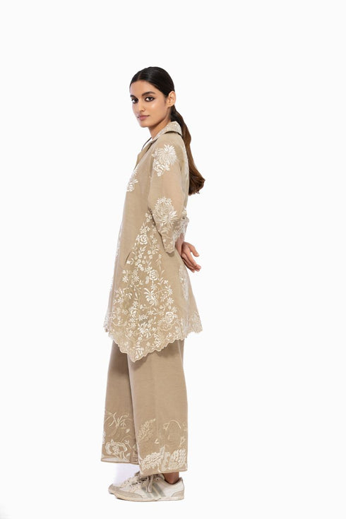 Natural thread embroidered handloom cotton top