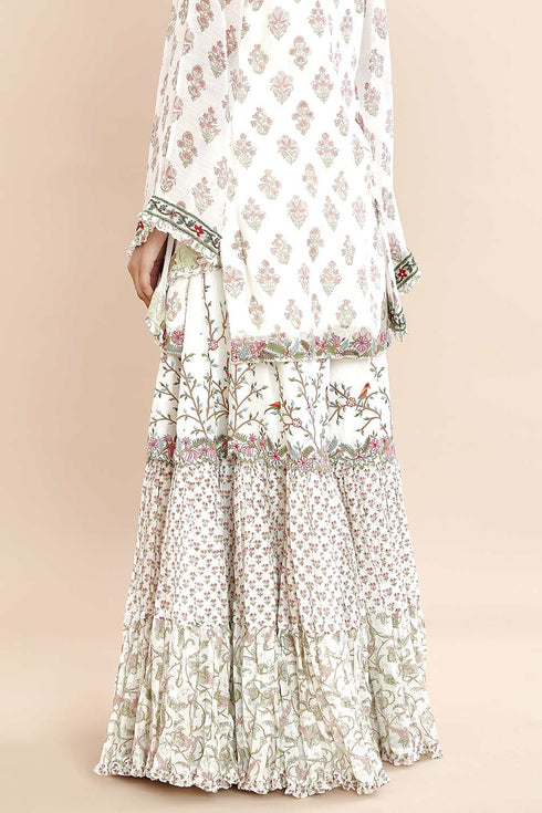 Nazm pink gharara