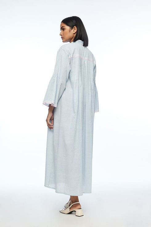 Nitida powder blue pleated tunic
