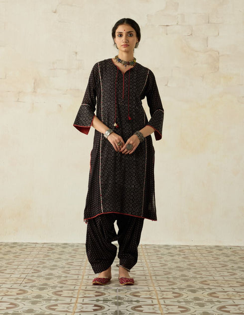 Nitya black Patiala salwar