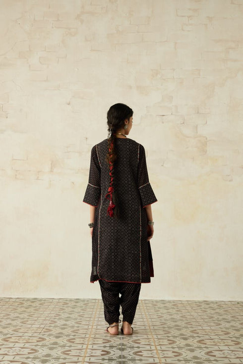 Nitya black phiran kurta