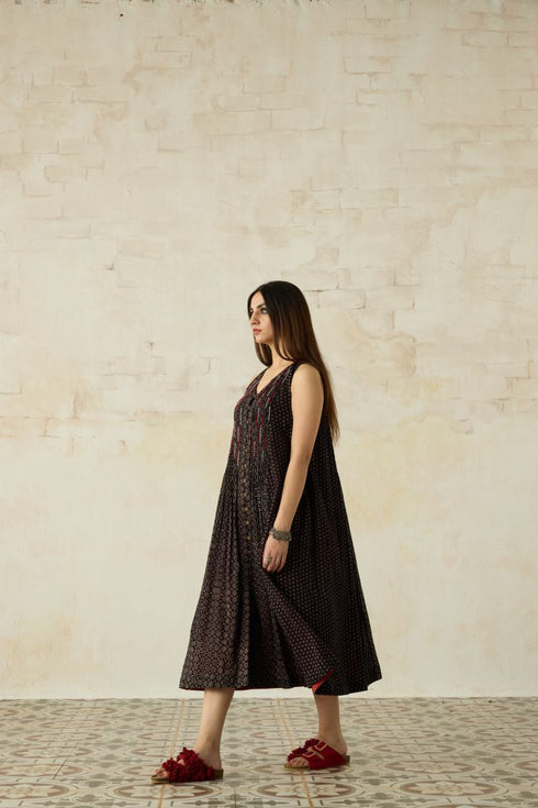 Nitya black pintuck dress