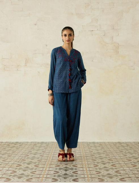 Nitya blue cowl ijar