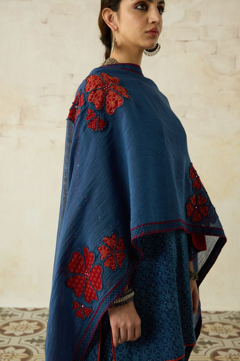 Nitya blue embroidered stole