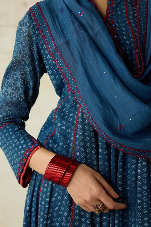 Nitya blue mukaish stole