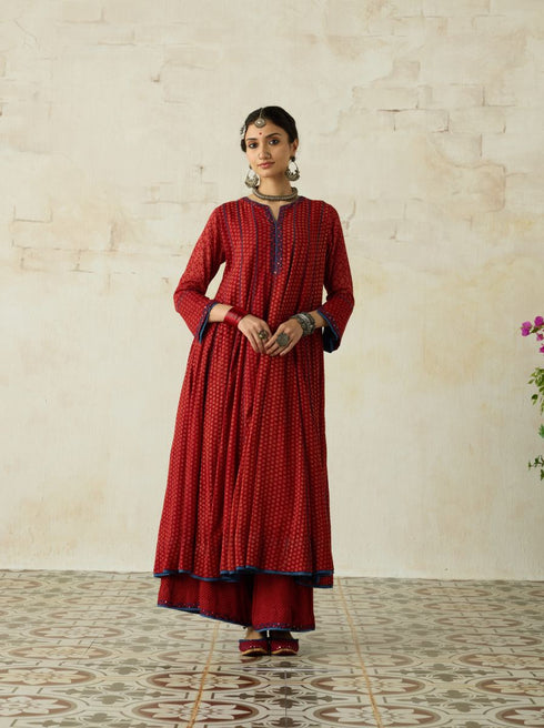 Nitya red anarkali
