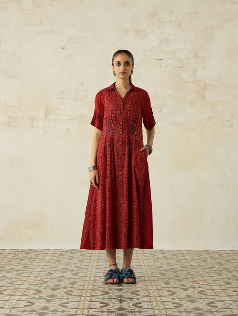 Nitya red collared dress