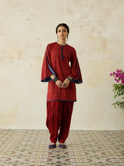 Nitya red short kurta