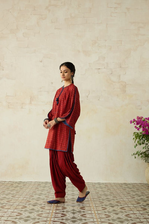 Nitya red short kurta
