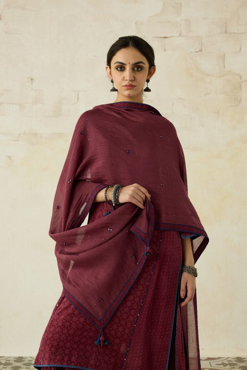 Nitya vintage pink mukaish stole