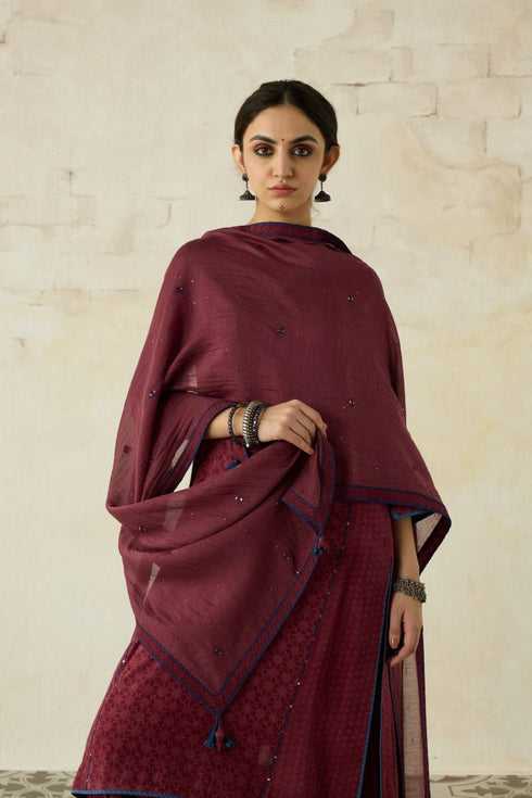 Nitya vintage pink mukaish stole