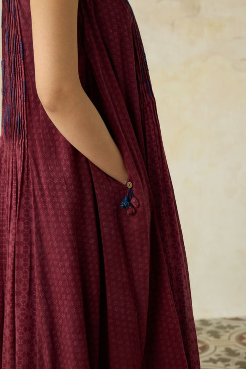 Nitya vintage pink pintuck dress