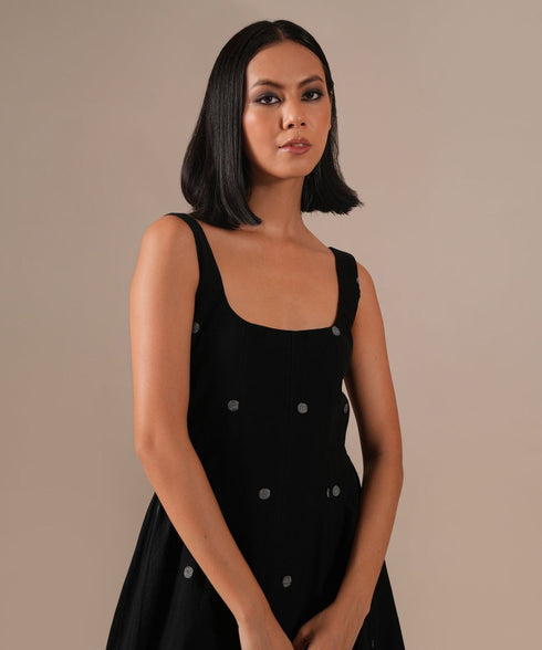 Noire dress
