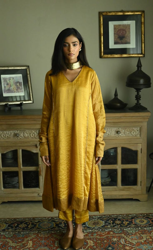 Noor anu yellow stripes kurta with pants