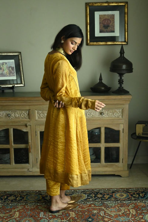 Noor anu yellow stripes kurta with pants