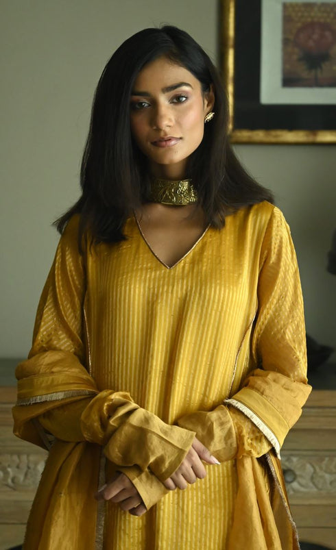Noor anu yellow stripes kurta with pants