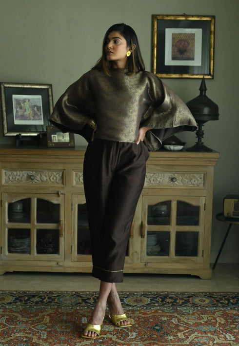 Noor brown batwing top with pants