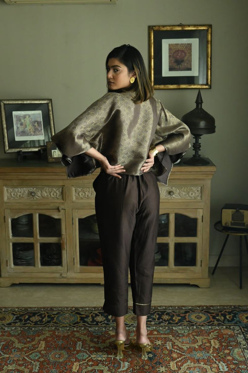 Noor brown batwing top with pants
