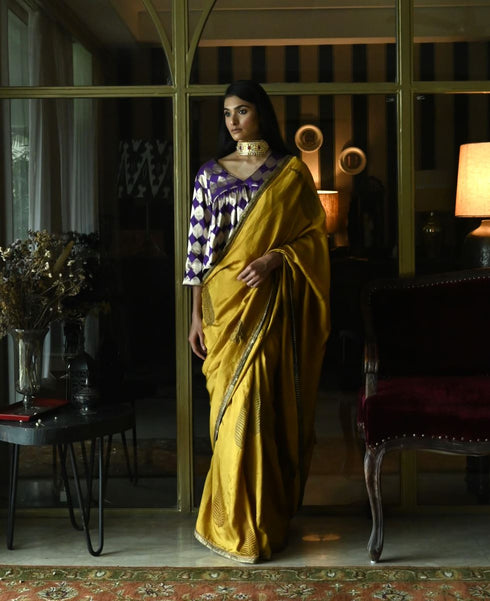 Noor ochre haldi patta sari