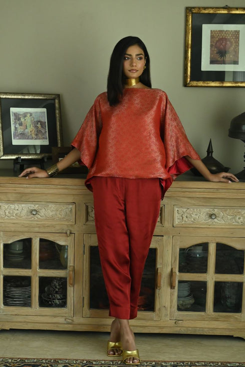 Noor red batwing top with pants