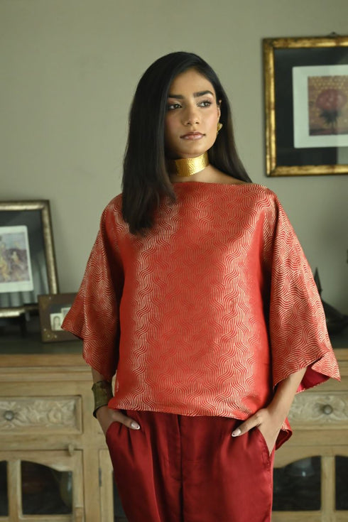 Noor red batwing top with pants