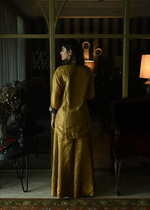 Noor vintage gold megan kurta with gold gharara