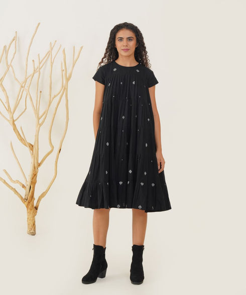 Oasis black orio dress