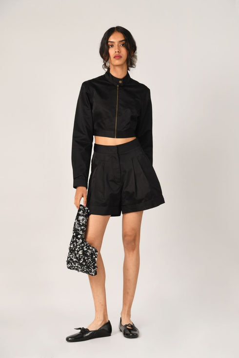 Odorata black pleated shorts