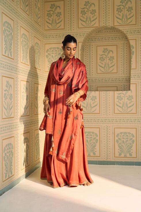 Orange chavi dupatta