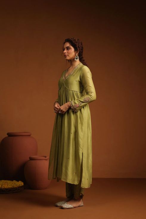 Pakeezah chunnat joda hara set