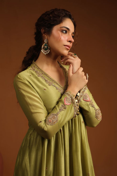 Pakeezah chunnat joda hara set