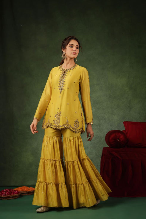 Pakeezah gharara joda sunehra set