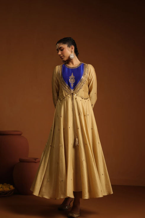 Pakeezah kalidar ivory joda set