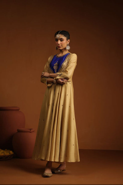 Pakeezah kalidar ivory joda set