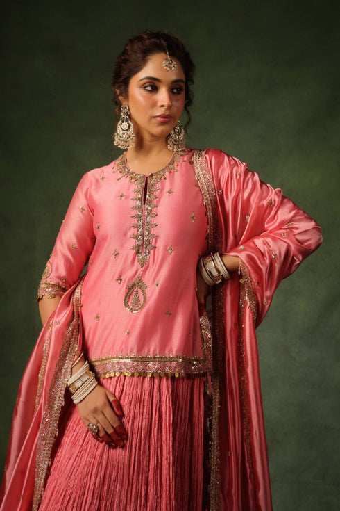 Pakeezah zardozi ambi kurta lehenga Gulabi set