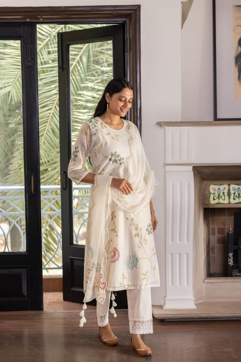 Pearl embroidered floral kurta set