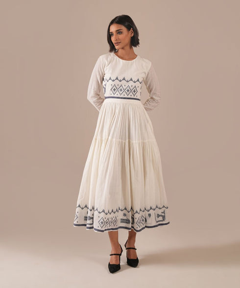 Pearl whisper dress