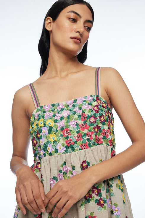 Pendulina beige dress