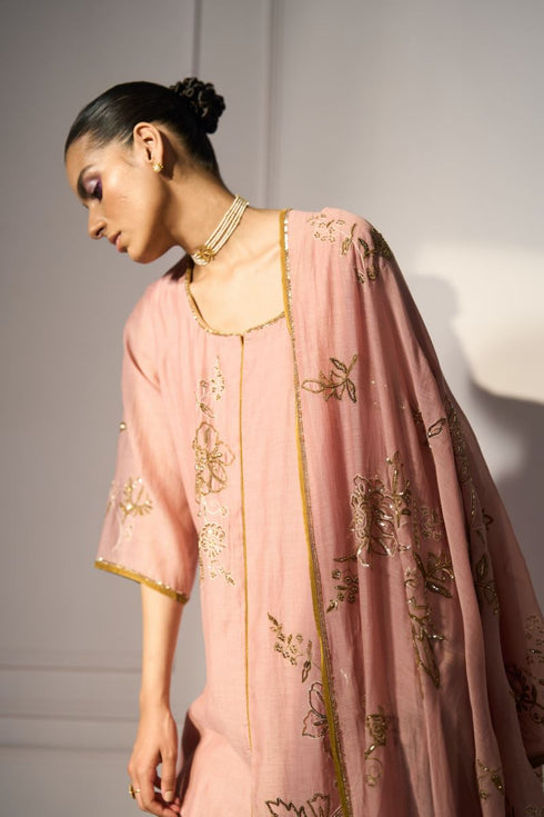 Pink balori dupatta