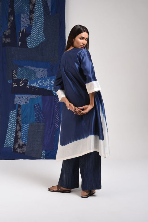 Pitch blue tunic