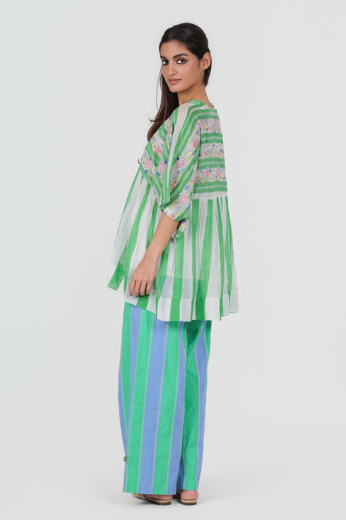 Playpen green and white V neck top
