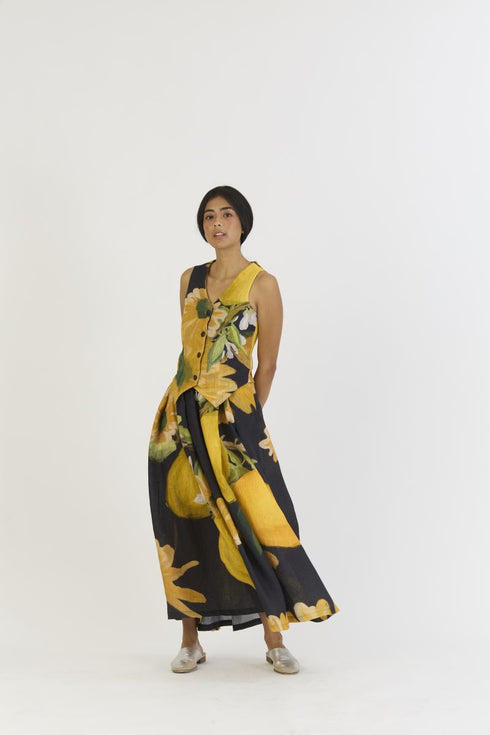 Pomello black and yellow waistcoat and box pleat skirt set