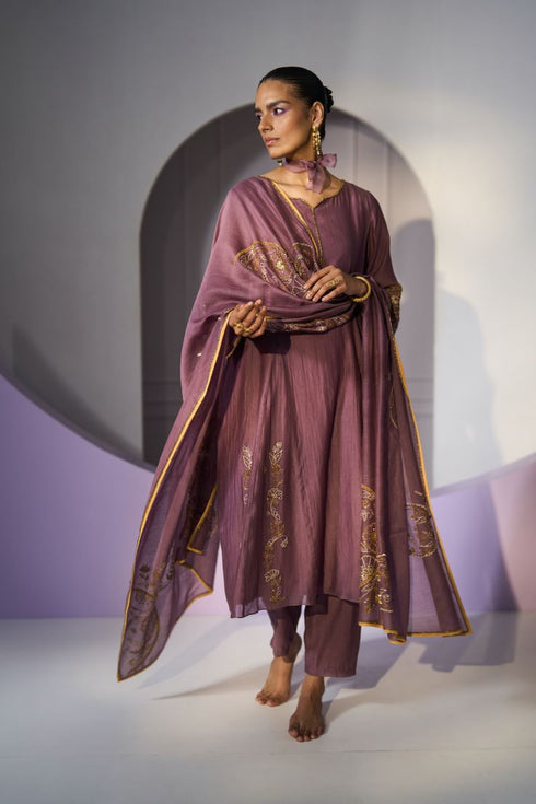 Purple husna dupatta