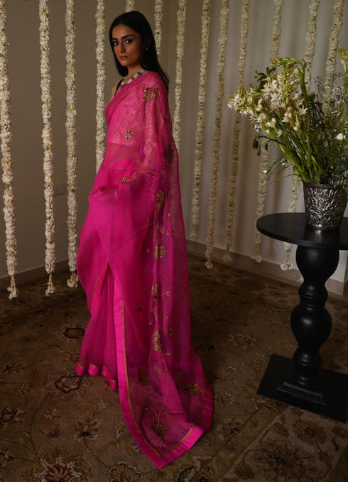 Rangeela hot pink jahan ara sari