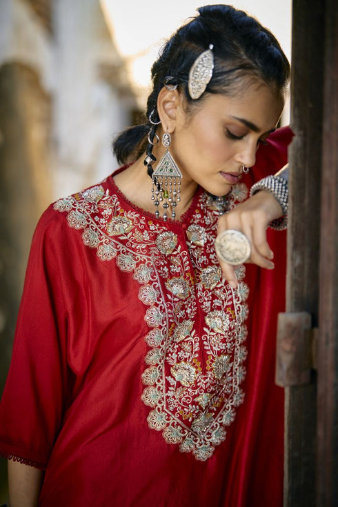 Red embroidered silk kaftan