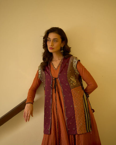 Rekha mati orange and mehroon kurta