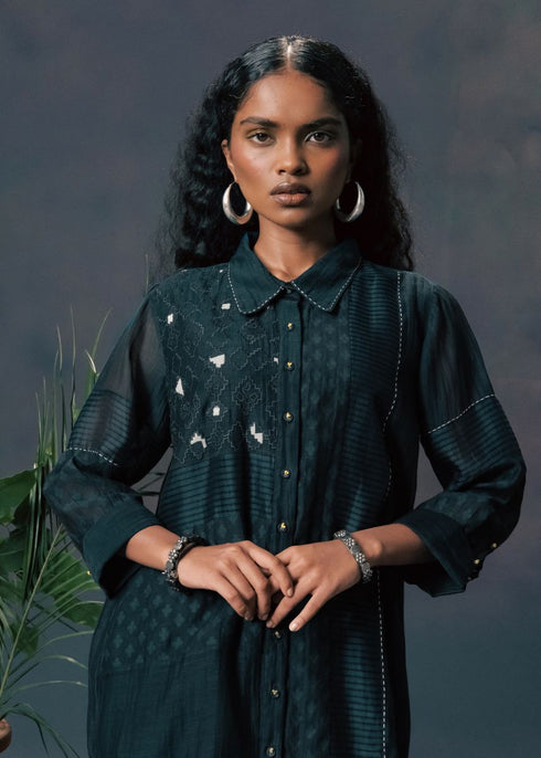 Resonance indigo lace shirt with pants