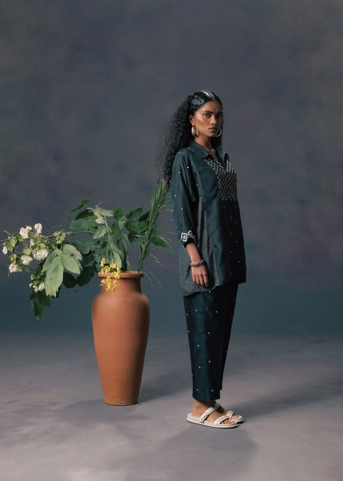 Resonance indigo shirt with straight pants