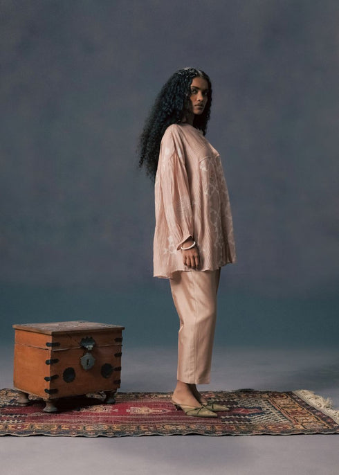 Resonance mocha mousse pintuck shirt with pants